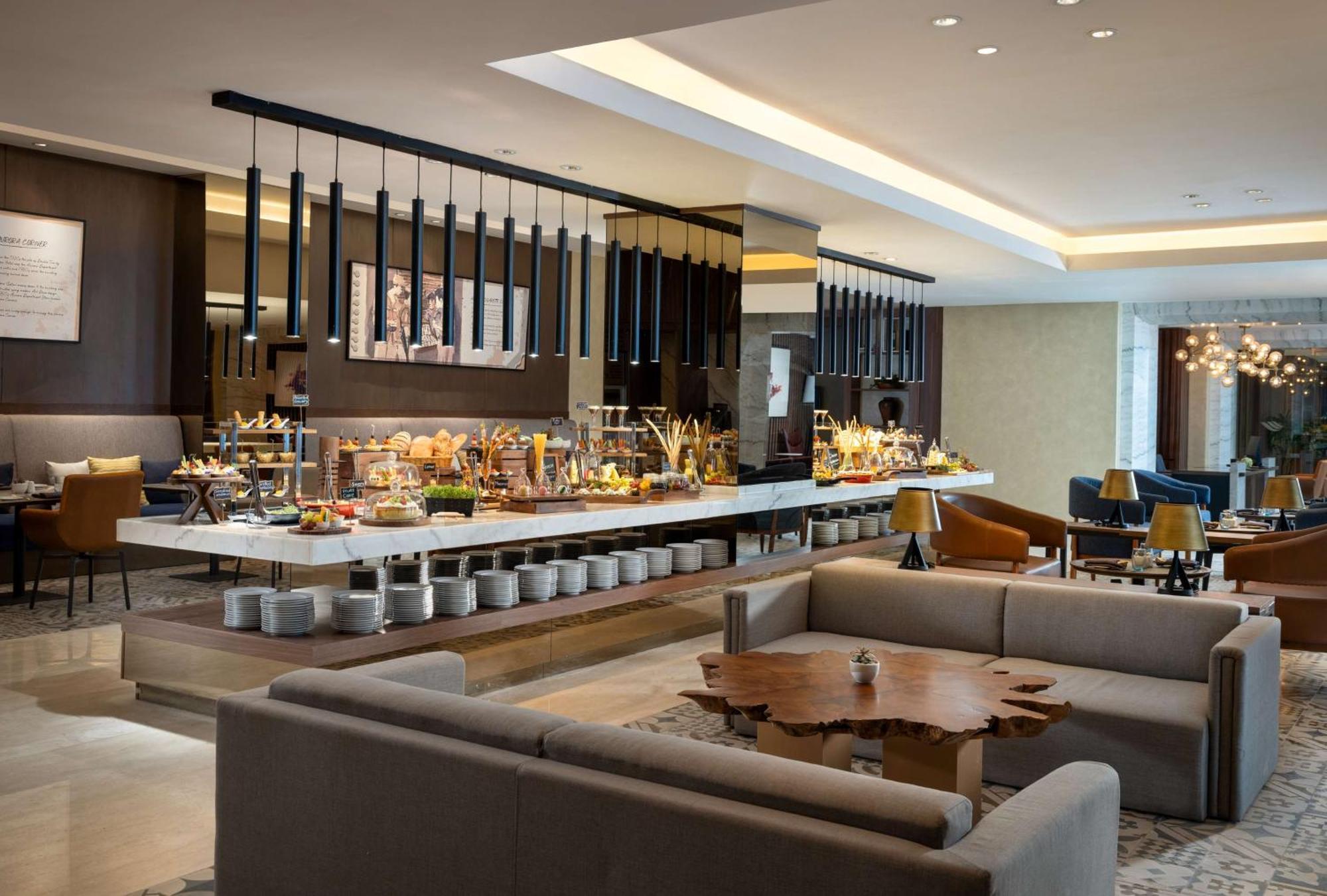 Hotel Doubletree By Hilton Surabaja Zewnętrze zdjęcie